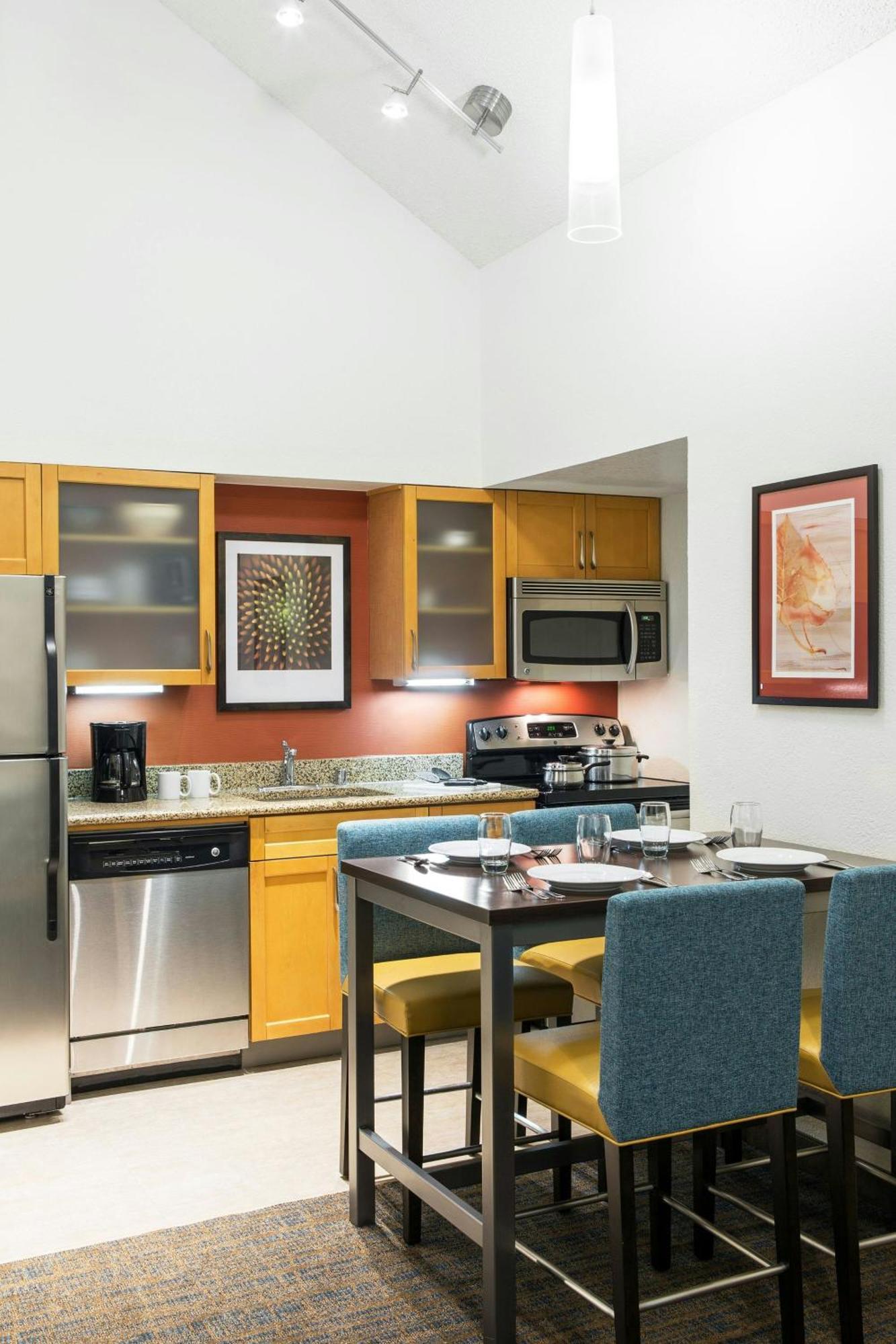 Hotel Anaheim Placentia/fullerton 3*